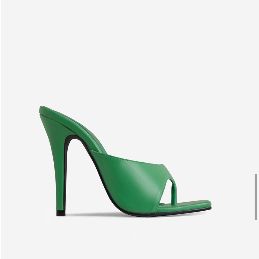 Ego Shoes Emmett Wide Fit Thong Mule in Green